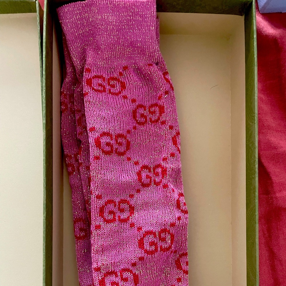 Pink Gucci socks in M